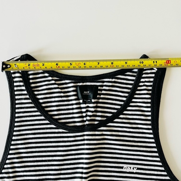 Obey tank top size Small - Picture 6 of 8